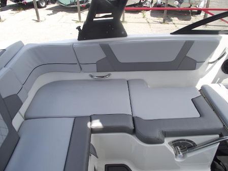 Bayliner VR5-OB image