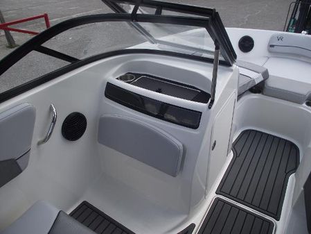 Bayliner VR5-OB image