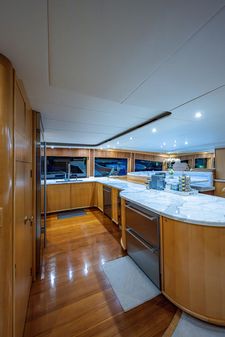 Crescent - Westport Pilothouse image