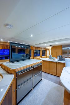 Crescent - Westport Pilothouse image