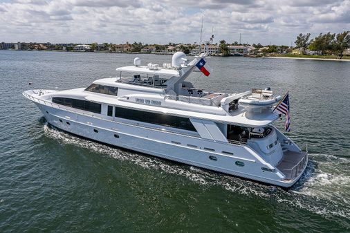 Crescent - Westport Pilothouse image