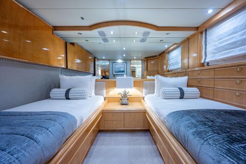 Crescent - Westport Pilothouse image