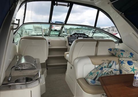 Sea Ray 330 Sundancer image