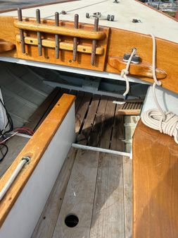 Herreshoff Buzzards Bay 15 Centerboard image