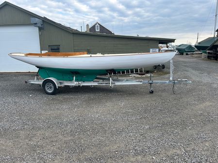 Herreshoff Buzzards Bay 15 Centerboard image