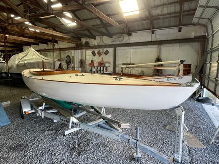 Herreshoff Buzzards Bay 15 Centerboard image