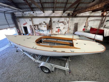 Herreshoff Buzzards Bay 15 Centerboard image