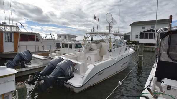 Seaswirl Striper 2901 Walkaround O/B 