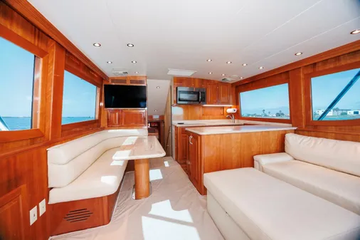 Hatteras 50 Convertible image