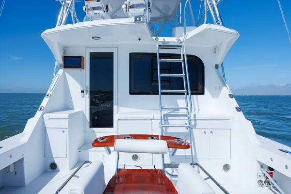 Hatteras 50-CONVERTIBLE image