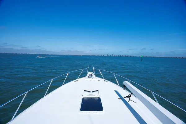 Hatteras 50-CONVERTIBLE image