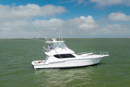 Hatteras 50 Convertible image