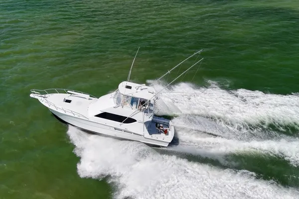 Hatteras 50-CONVERTIBLE image