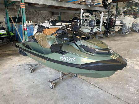 Sea-doo GTX-LIMITED-PAIR image