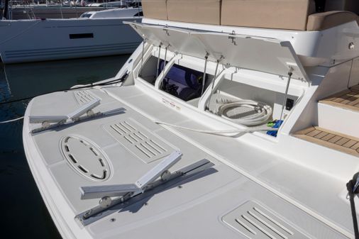 Sea Ray 510 Sundancer image