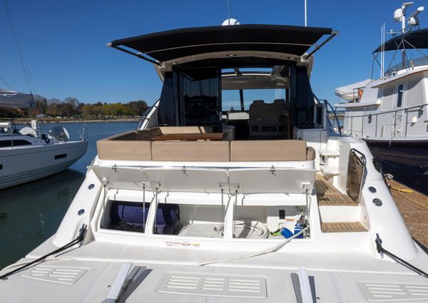 Sea Ray 510 Sundancer image