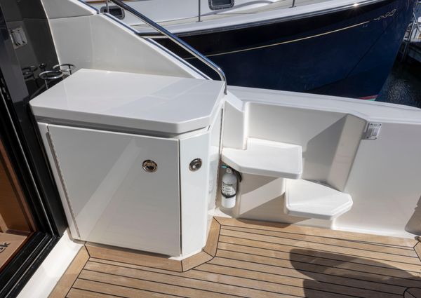 Sea Ray 510 Sundancer image