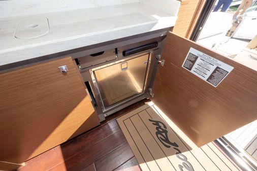 Sea Ray 510 Sundancer image