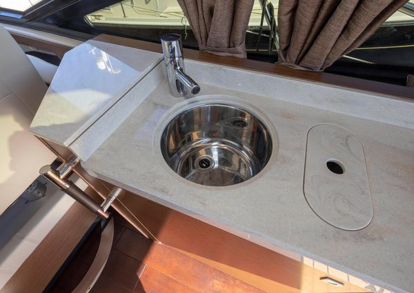 Sea Ray 510 Sundancer image