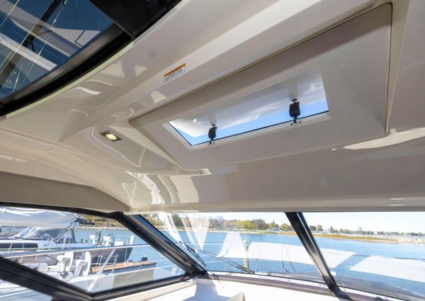 Sea Ray 510 Sundancer image