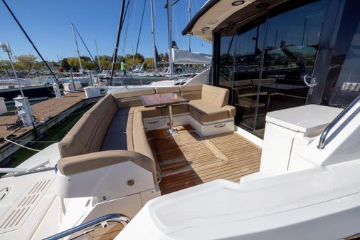 Sea Ray 510 Sundancer image