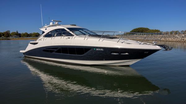 Sea Ray 510 Sundancer 