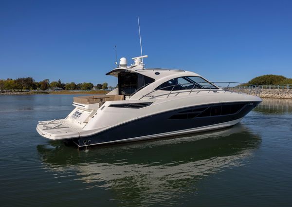 Sea Ray 510 Sundancer image