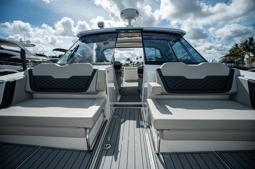 Aquila 36 image