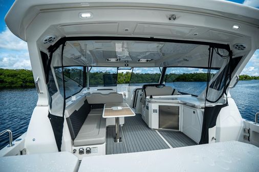 Aquila 36 image