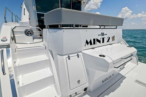 Cruisers Yachts 50 Cantius image