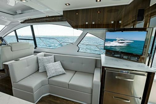 Cruisers Yachts 50 Cantius image