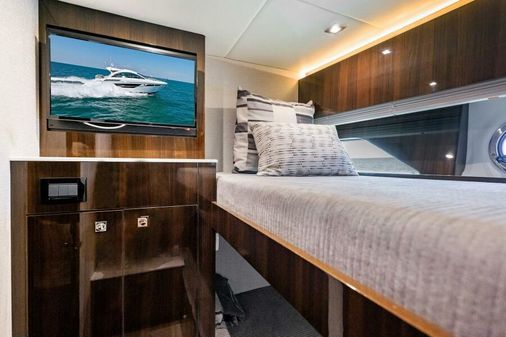 Cruisers Yachts 50 Cantius image