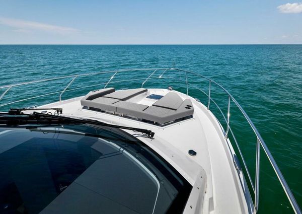 Cruisers Yachts 50 Cantius image