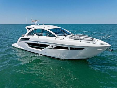 Cruisers Yachts 50 Cantius image