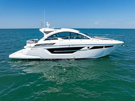 Cruisers Yachts 50 Cantius image