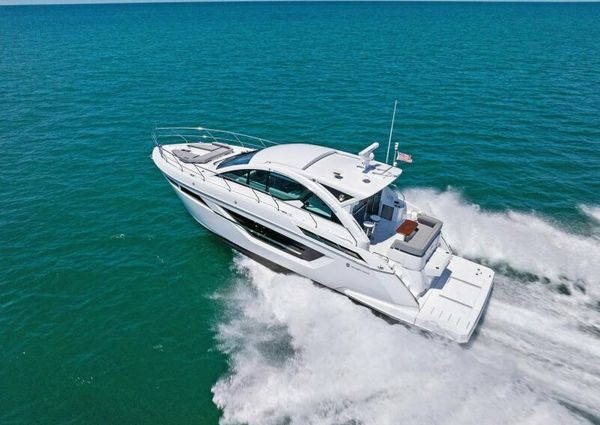 Cruisers Yachts 50 Cantius image