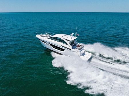 Cruisers Yachts 50 Cantius image