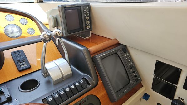 Sunseeker Manhattan 48 image