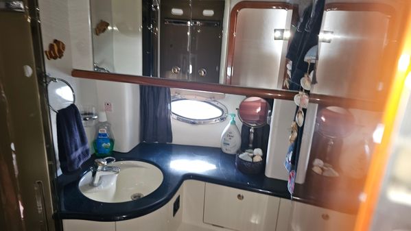 Sunseeker Manhattan 48 image