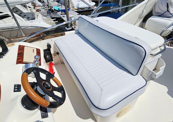 Sunseeker Manhattan 48 image