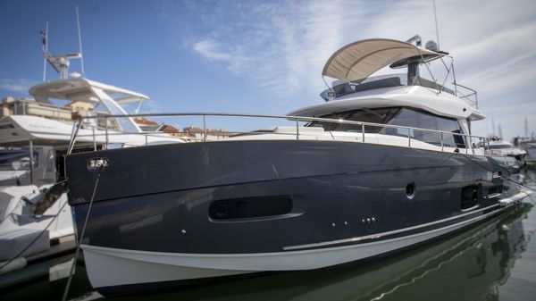 Azimut Magellano 53 