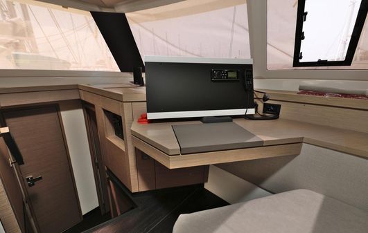 Fountaine Pajot Saona 47 image