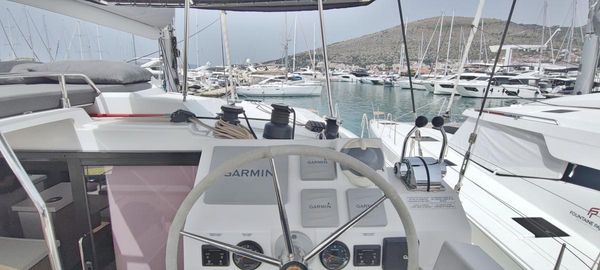 Fountaine Pajot Saona 47 image