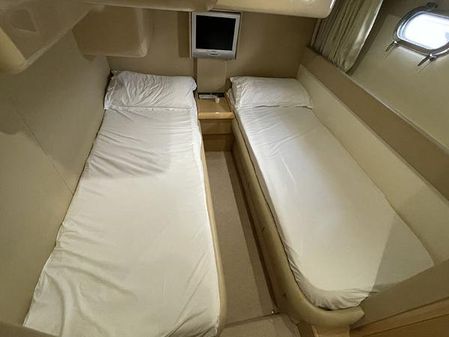 Ferretti-yachts 460 image