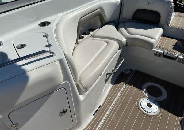 Crownline 270-BR image