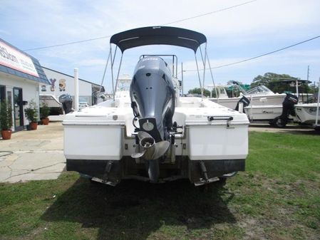 Robalo 226-CAYMAN image