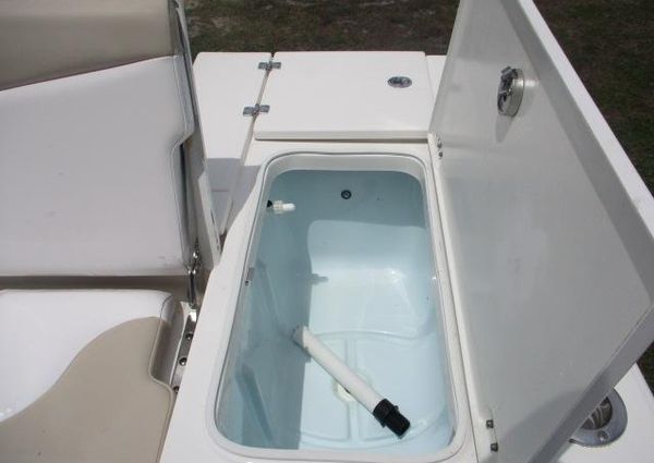 Robalo 226-CAYMAN image