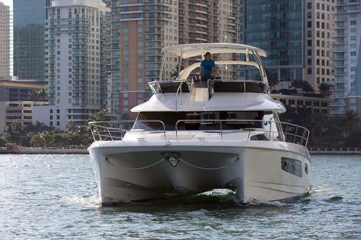 Aquila 44 Yacht image