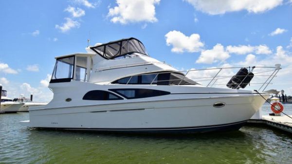 Carver 41 Cockpit Motor Yacht