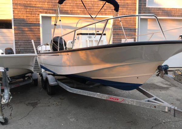 Boston-whaler 190-MONTAUK image